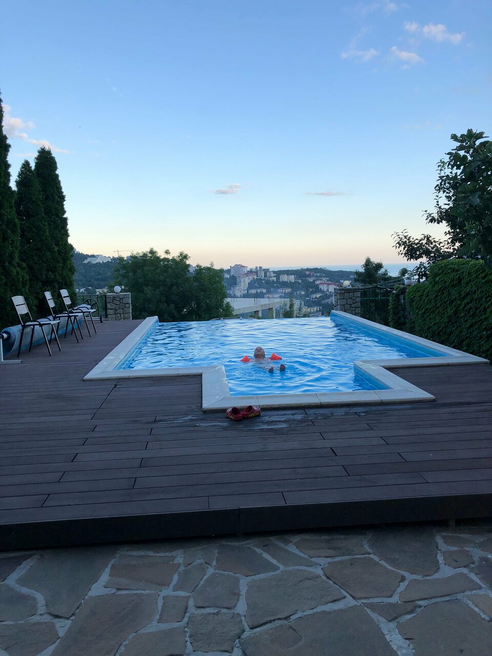 Гостевой дом Над морем Ялта