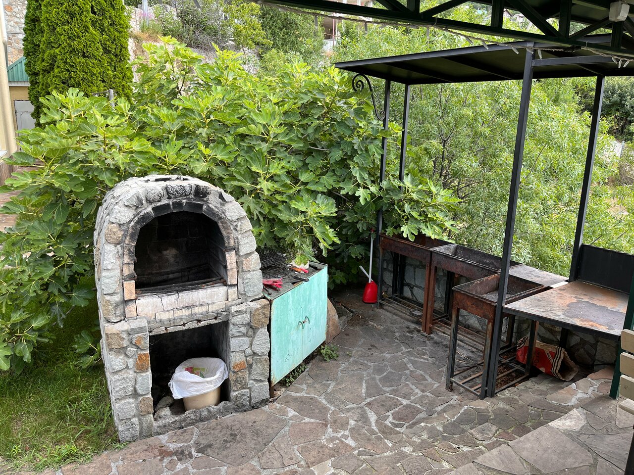 Гостевой дом Над морем Ялта-37