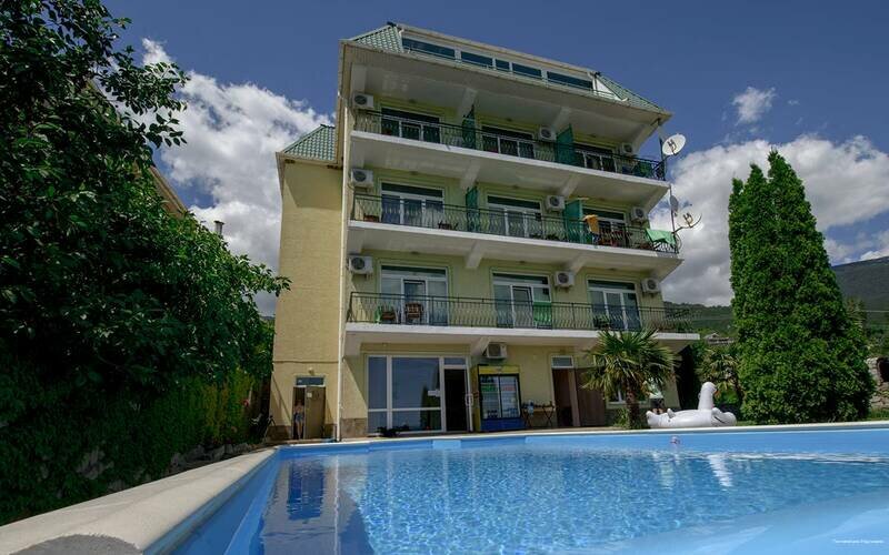 Гостевой дом Над морем Ялта-136