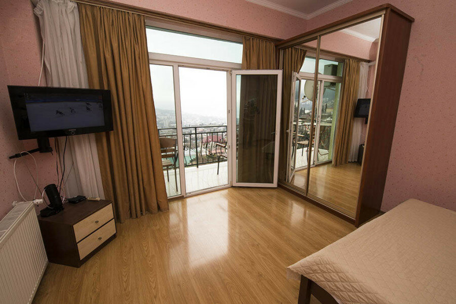 Гостевой дом Над морем Ялта