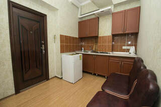 Гостевой дом Над морем Ялта 2-к студия с балконом-3