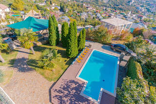 Гостевой дом Над морем Ялта 1-к студия пентхаус-1