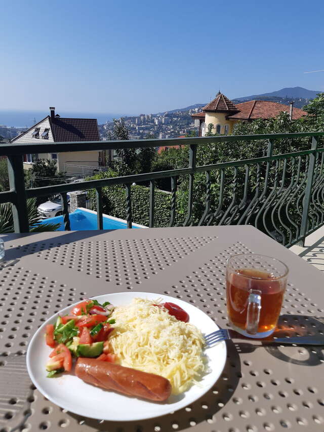 Гостевой дом Над морем Ялта-29