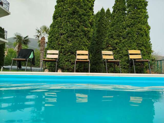 Гостевой дом Над морем Ялта-87