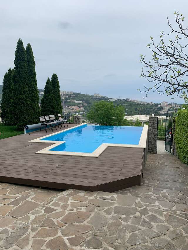 Гостевой дом Над морем Ялта-201