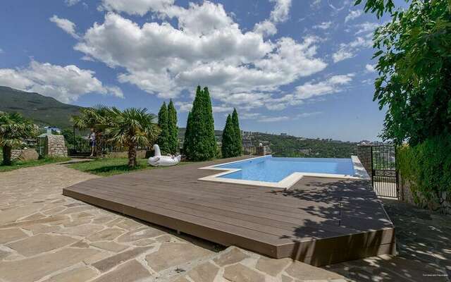 Гостевой дом Над морем Ялта-3