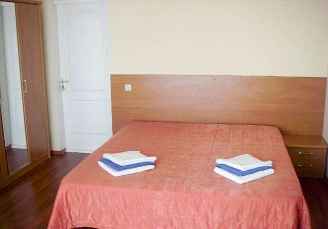 Гостевой дом Над морем Ялта-24