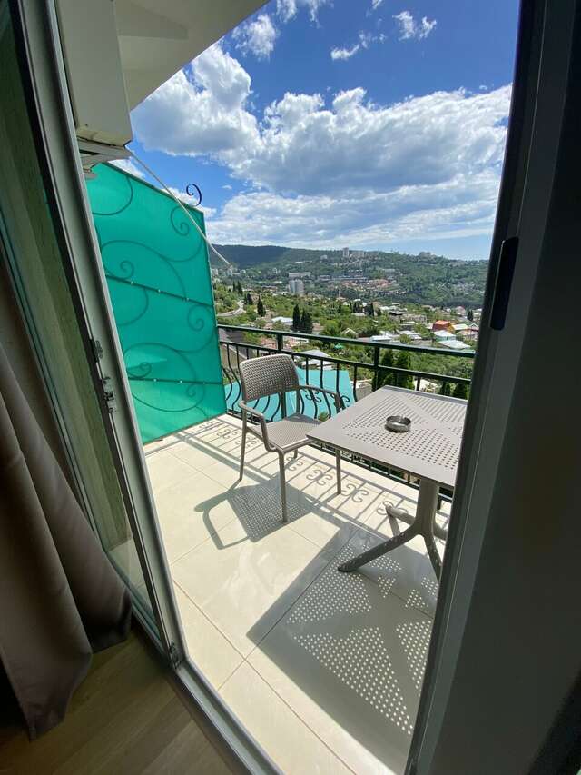 Гостевой дом Над морем Ялта-73